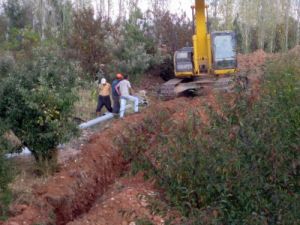Çakıllar'da damla sulama altyapı çalışmaları başladı