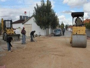 Çumra'da kilitli taş döşeme çalışması