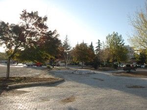 Tarihin ortasındaki mezbelelik