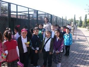 Ekol öğrencileri Hayvanat Bahçesinde