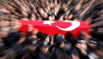 Diyarbakır Sur'da çatışma: 2 şehit
