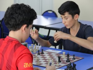 Akşehir’de satranç heyecanı yaşandı