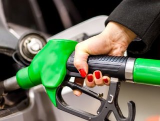 Petrol fiyatı sudan ucuz hale geldi