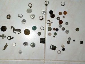 Tarihi eser kaçakçıları düzenlenen operasyonla yakalandı