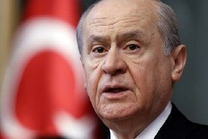 Bahçeli görevi bırakıyor mu?