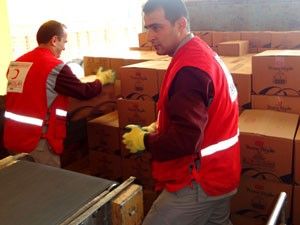 İttifak, yardımlarını Vana ulaştırdı