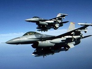 K.Irak'ta 4 PKK kampına bomba yağdı