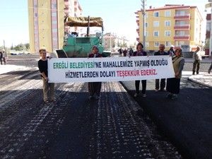Ereğli Belediyesi'ne pankartlı teşekkür