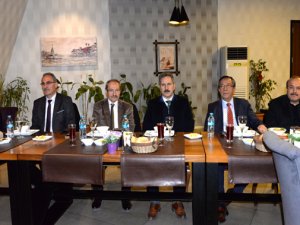 Konyaspor Yönetimi Fen İşleri’ni misafir etti