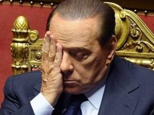 İtalyada Berlusconi devri kapanıyor