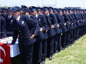 2012de 12 bin 400 polis alınacak