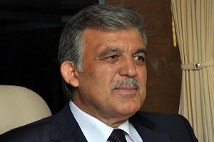 Abdullah Gül ameliyat oldu!