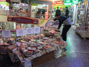 Kitaplarda indirim dönemi başladı