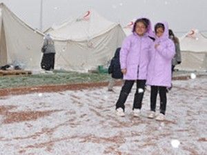 Kar kalınlığı 20 cm'e ulaştı