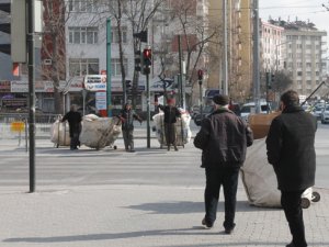 Ekmeğimize göz dikmeyin!