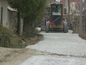 Ereğli'de asfaltlama çalışmaları sürüyor