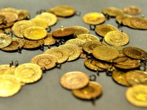 Altın Fiyatları Tarihi Zirveyi Gördü