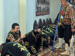 Atilla Taş, Akşehir'de dayak yedi