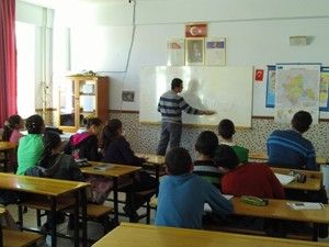 Altınekin'de ücretsiz hazırlık kursu açıldı