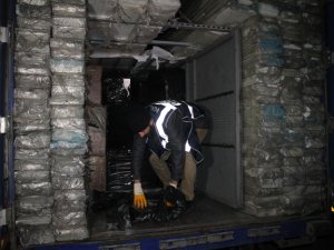 Konya'da kaçak sigara operasyonu