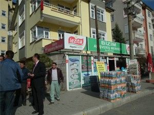 Akşehir'de market soygunu