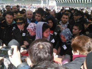 Coşkun Karabulut'u, Akşehir'de 15 Bin Kişi Uğurladı