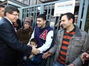 Davutoğlu çifti Almanya'daki 'Küçük İstanbul'da