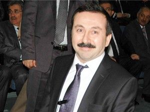 Yeni Rektör Hakkı Gökbel