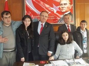 Engelli çocuklardan Katırcıya ziyaret