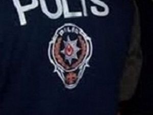 Yolcu otobüsünde terör örgütü propagandası