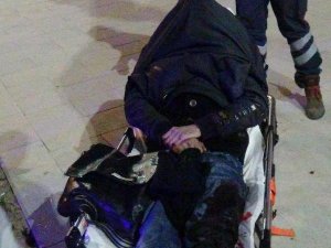 Eşcinsel İlişki Teklif Edince Bıçaklandı