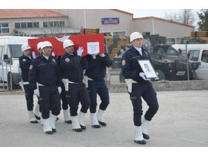 Şehit Polis İçin Tören Düzenlendi