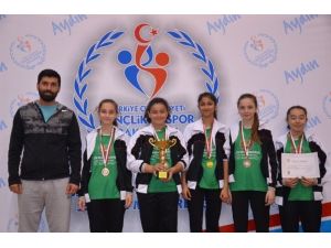 Yıldız Kızlar Badminton Şampiyonları Belli Oldu