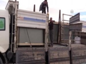 Cam Yüklü Kamyonda Kaçak Sigara Sevkiyatı