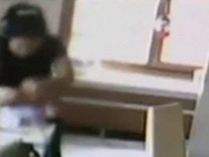 Bebeğe korkunç işkencenin görüntüsü