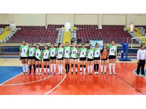 Büyükşehir’in Kadın Voleybol Takımı 3. Lig’e Yükseldi