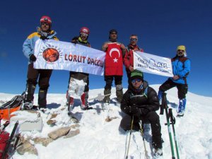 Bolkarlar'ın zirvesinde Kadınlar Günü kutlaması