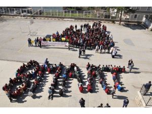 130 Öğrenciden ’kadınlar Günü’ne Özel Yazı