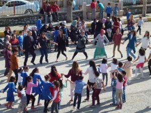 8 Mart Dünya Kadınlar Günü Turhal’da Kutlandı