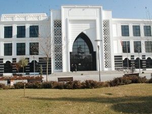 İl Halk Kütüphanesi yeni binasında hizmette