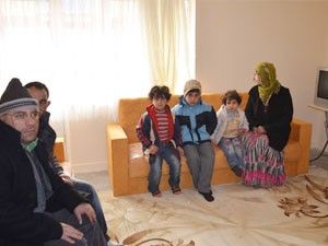 Konya depremzedelere sahip çıkıyor