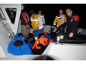 Ege’de Mültecileri Taşıyan Tekne Battı: 5 Ölü
