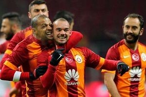 Melo Galatasaray'a geri dönüyor!
