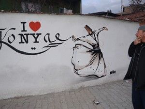 Bir akşam Konya'ya gelip ''Çizdiler''