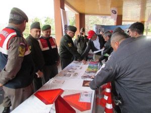 Sandıklı’da "Güvenli Traktör Kullanımı" Eğitimi Verildi