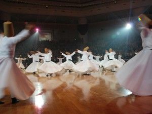 Dünya sevgide buluştu