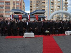 Şehit anneleri de kadın
