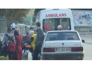 Yaya Geçidinde Otomobil Çarptı, Sağlık Ekiplerinin Müdahalesine İzin Vermedi