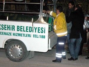 Yaşlı adam banyoda düşüp hayatını kaybetti