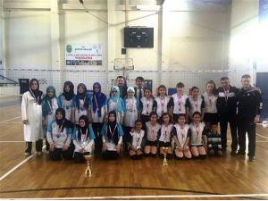 Bartın’da Voleybol Müsabakaları Sona Erdi